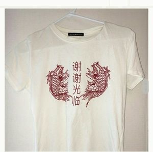 BRANDY MELVILLE KOI FISH T-SHIRT